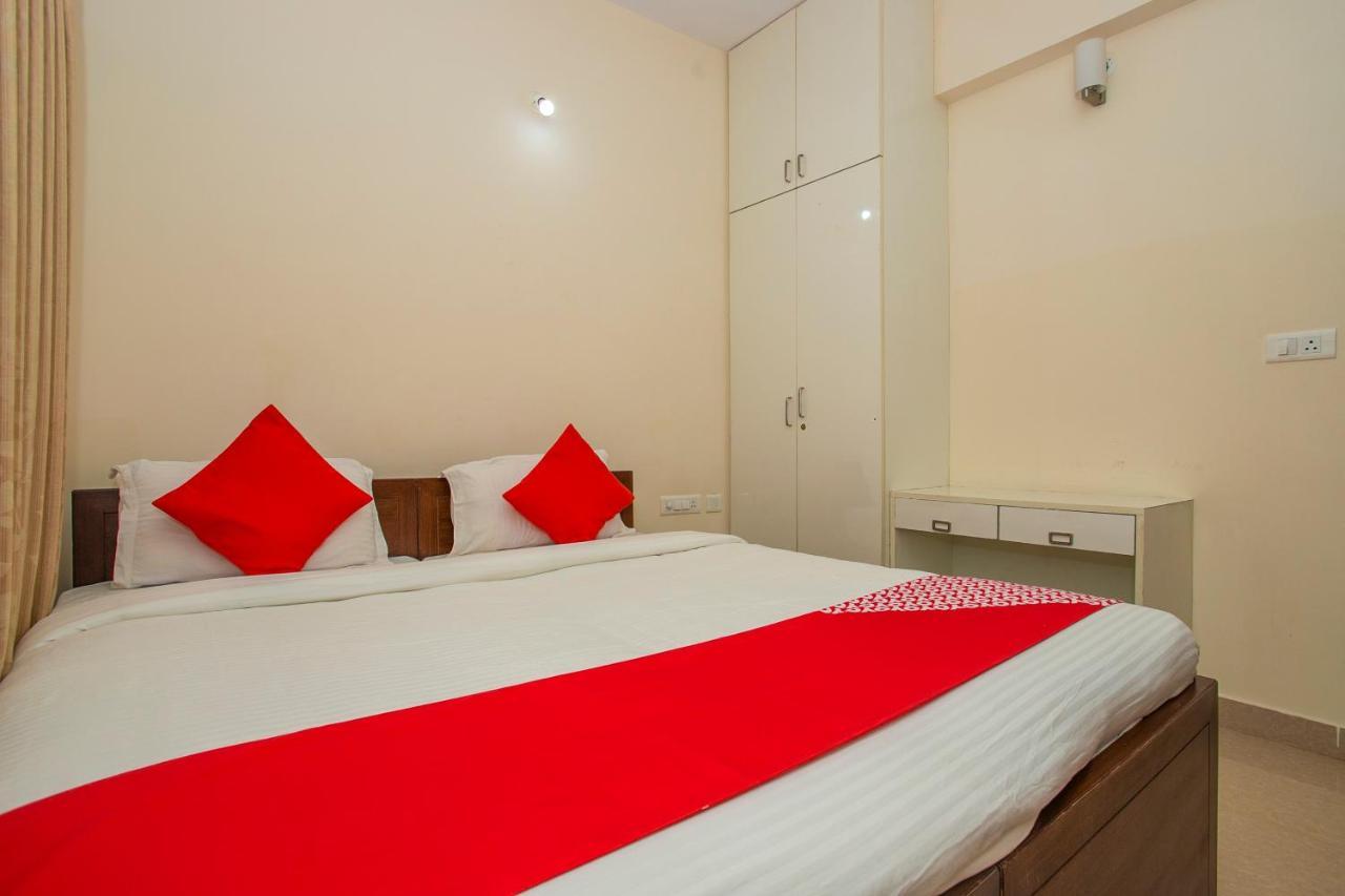 Oyo 4797 Lulu Hospitality Hotel Yelahanka Exterior photo