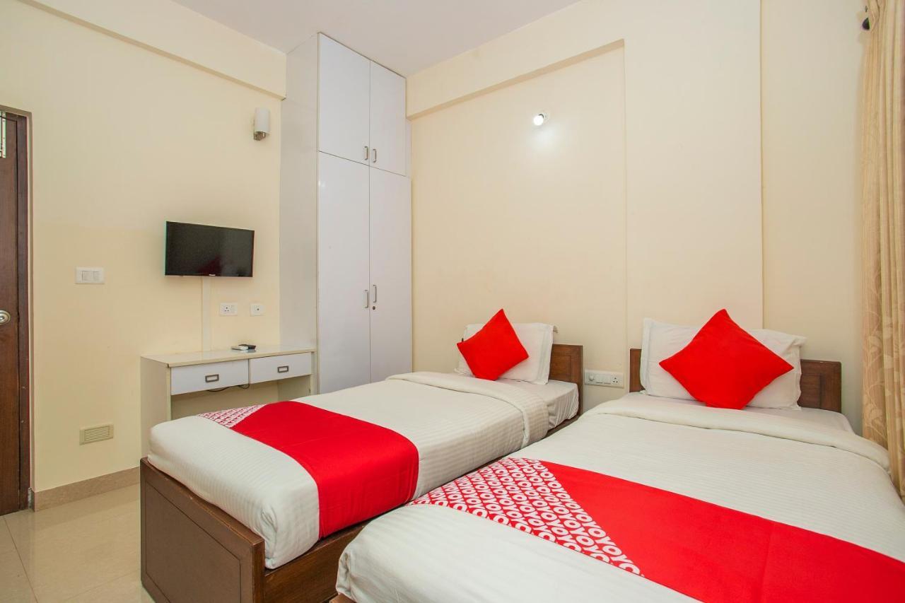 Oyo 4797 Lulu Hospitality Hotel Yelahanka Exterior photo
