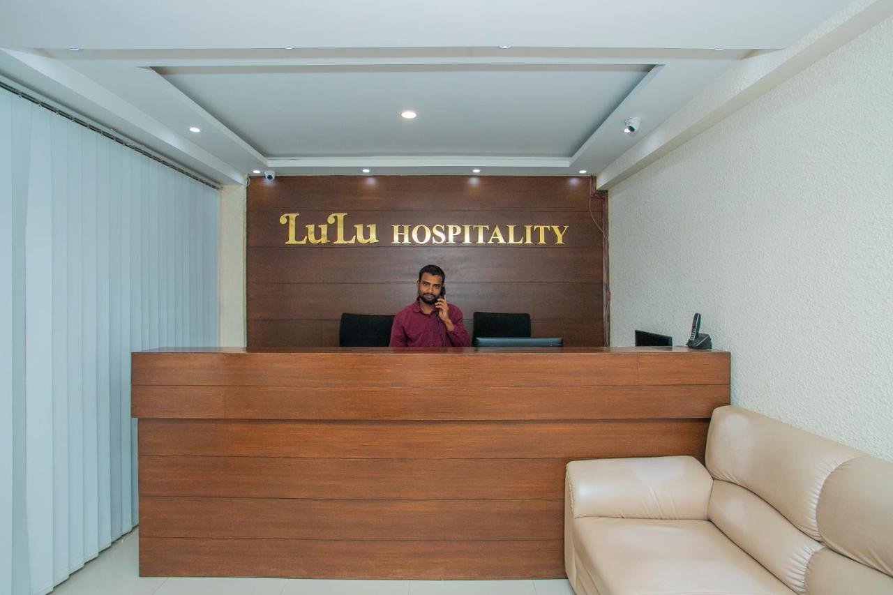 Oyo 4797 Lulu Hospitality Hotel Yelahanka Exterior photo